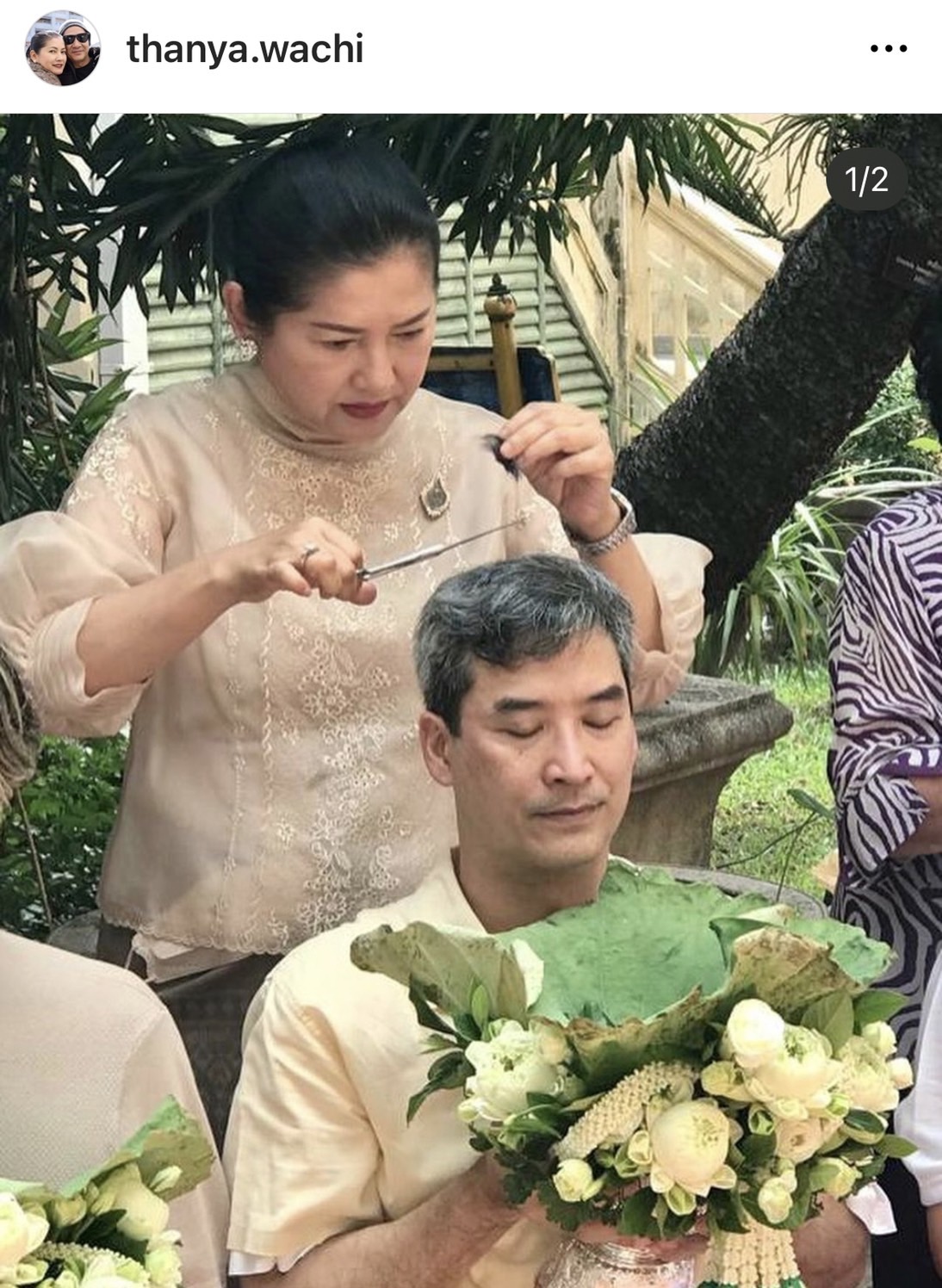 อู๋ ธนากร เข้าพิธีอุปสมบทเรียบง่าย ด้านคนบันเทิงร่วมอนุโมทนาบุญ อู๋ ธนากร เข้าพิธีอุปสมบทเรียบง่าย ด้านคนบันเทิงร่วมอนุโมทนาบุญ