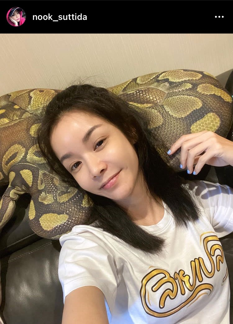 นุ๊ก สุทธิดา เผยรู้สึกดีและได้ทำอะไรเยอะขึ้น เมื่อได้อยู่คนเดียวในรอบ 18 ปี นุ๊ก สุทธิดา เผยรู้สึกดีและได้ทำอะไรเยอะขึ้น เมื่อได้อยู่คนเดียวในรอบ 18 ปี
