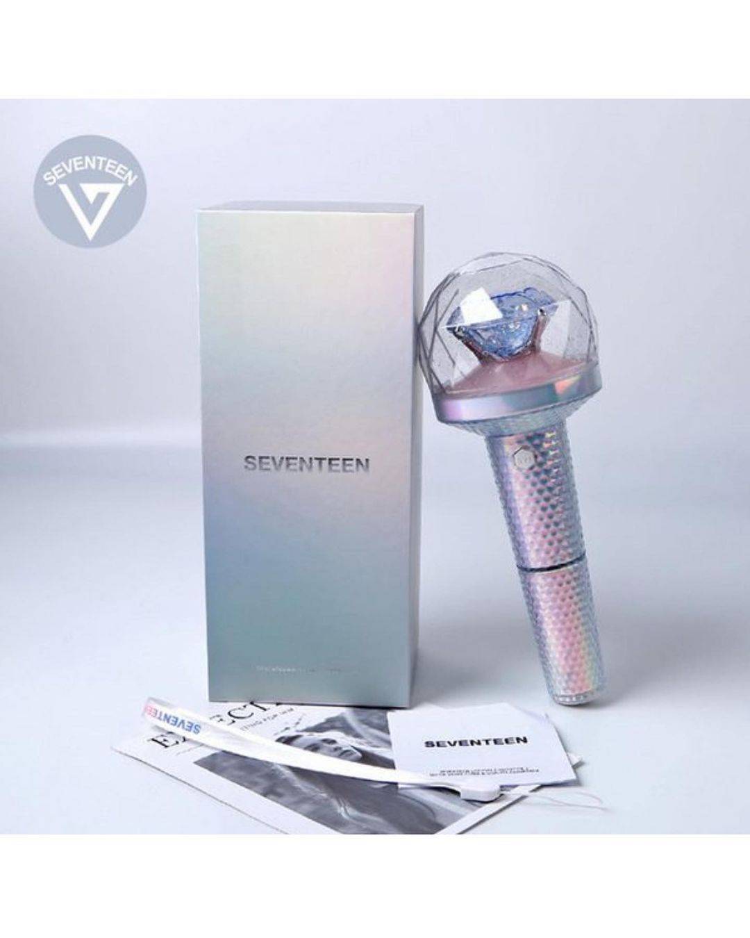 แสงที่สว่างจ้าจากแท่งไฟวง SEVENTEEN ทำให้สาวจีนรอดตายจากอุทกภัย แสงที่สว่างจ้าจากแท่งไฟวง SEVENTEEN ทำให้สาวจีนรอดตายจากอุทกภัย