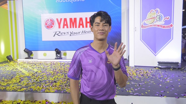 “บอล กัมมัญญ์” ยันไม่ได้จีบ “แจ็คกี้” พร้อมอัปเดตสถานะหัวใจ (มีคลิป)