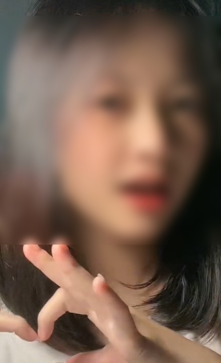 เปิดคลิปสุดท้าย น้องพลอย ดาว TikTok หลังอุบัติเหตุคร่าชีวิต ยอดวิวทะลุ 5 ล้าน เปิดคลิปสุดท้าย น้องพลอย ดาว TikTok หลังอุบัติเหตุคร่าชีวิต ยอดวิวทะลุ 5 ล้าน