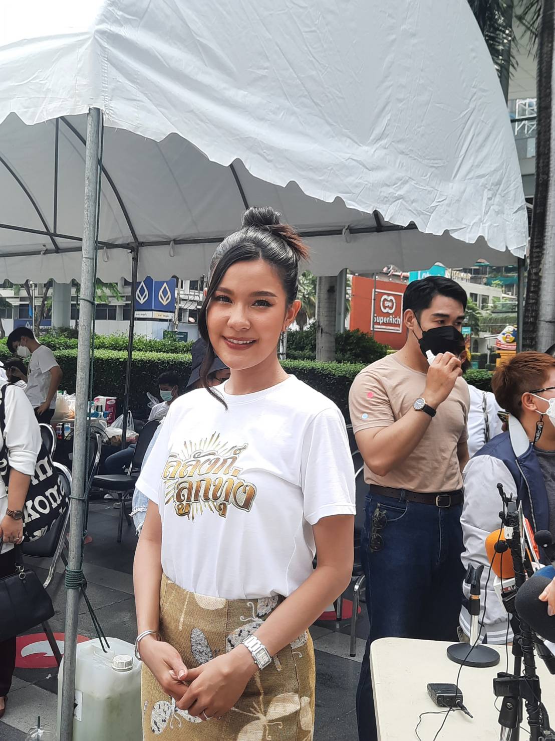 เปาวลี พร้อมมีลูกมาก เผย ซ้อมเลี้ยงหลานรอ ด้านคุณพ่อชิล เพราะเร่งมา 3 ปี แล้ว เปาวลี พร้อมมีลูกมาก เผย ซ้อมเลี้ยงหลานรอ ด้านคุณพ่อชิล เพราะเร่งมา 3 ปี แล้ว