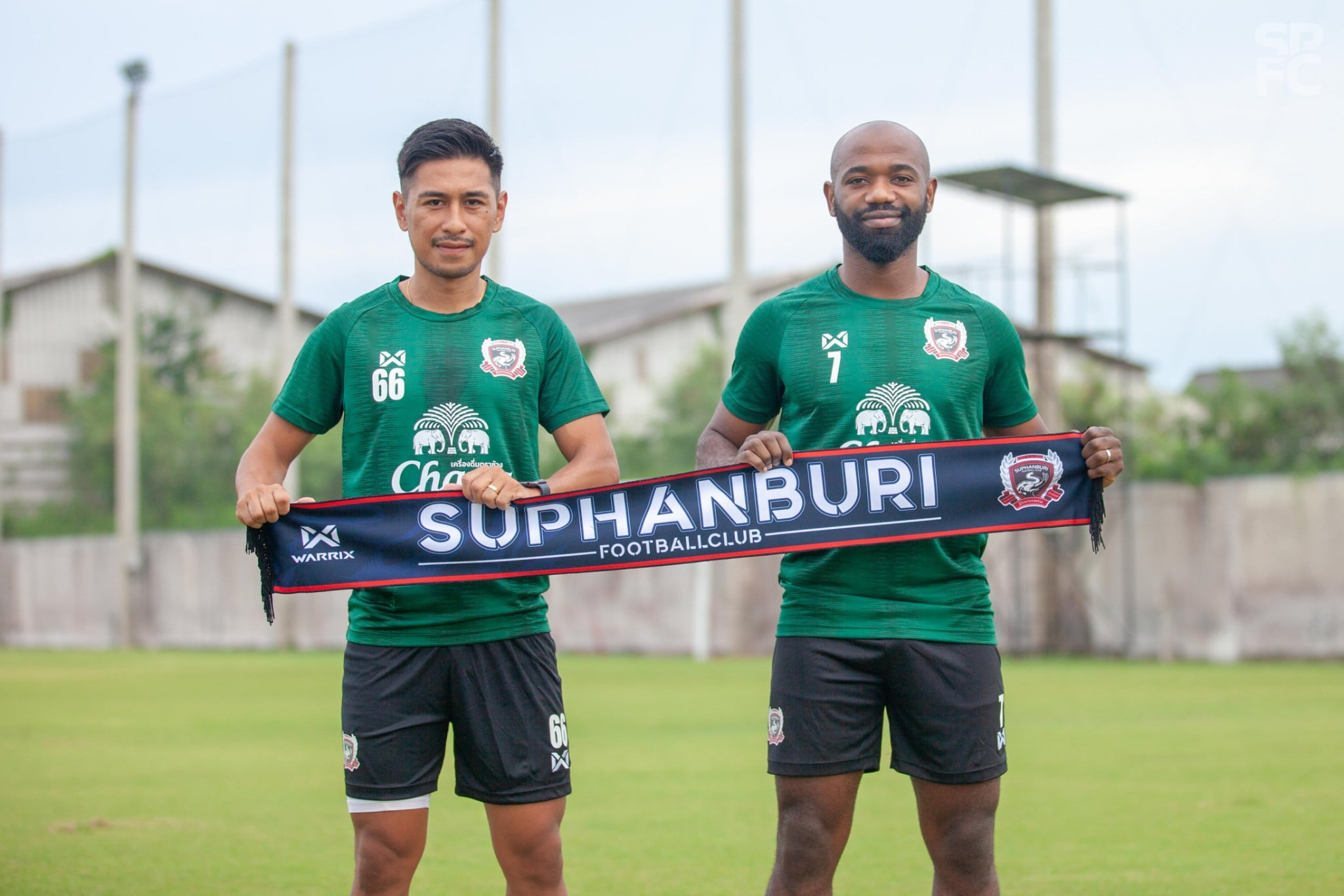 เสริมอีกสอง! 'สุพรรณบุรี' ปิดดีลคว้า 'ซาโตะ & คาราบูเอ้' เสริมอีกสอง! 'สุพรรณบุรี' ปิดดีลคว้า 'ซาโตะ & คาราบูเอ้'