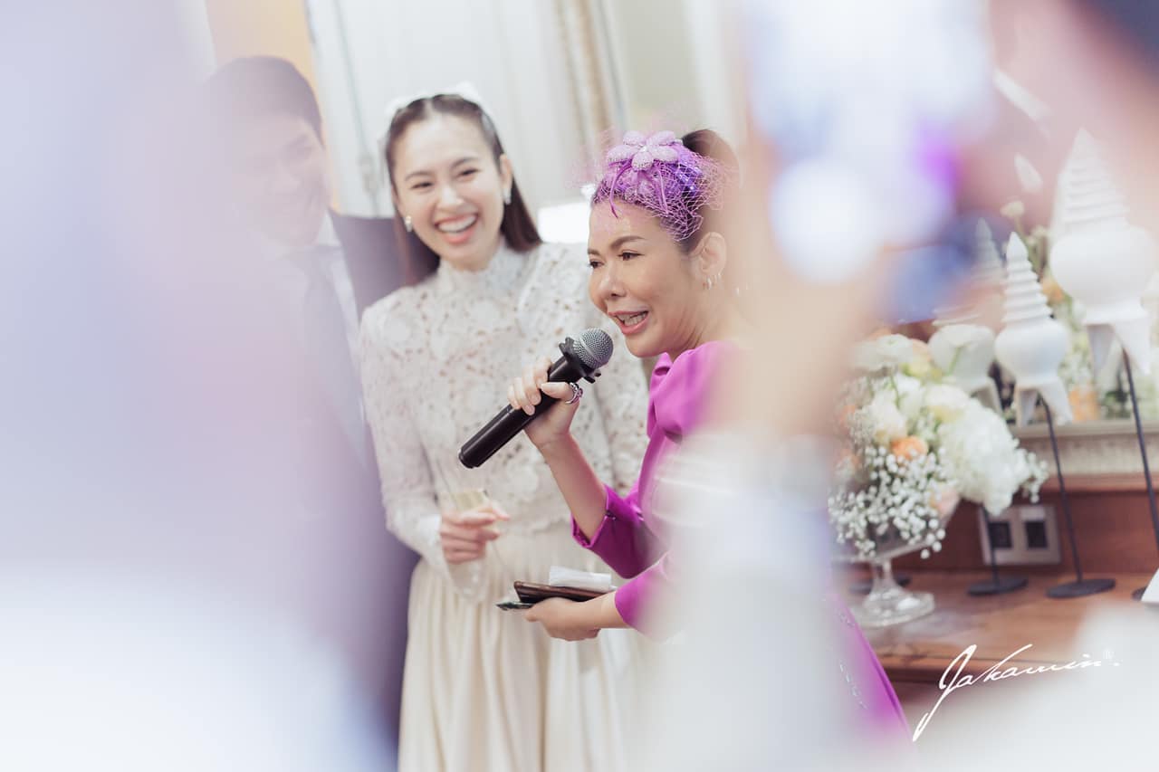 จัดเต็มบรรยากาศปาร์ตี้สละโสด ปอย-โอ๊ค จัดเต็มบรรยากาศปาร์ตี้สละโสด ปอย-โอ๊ค