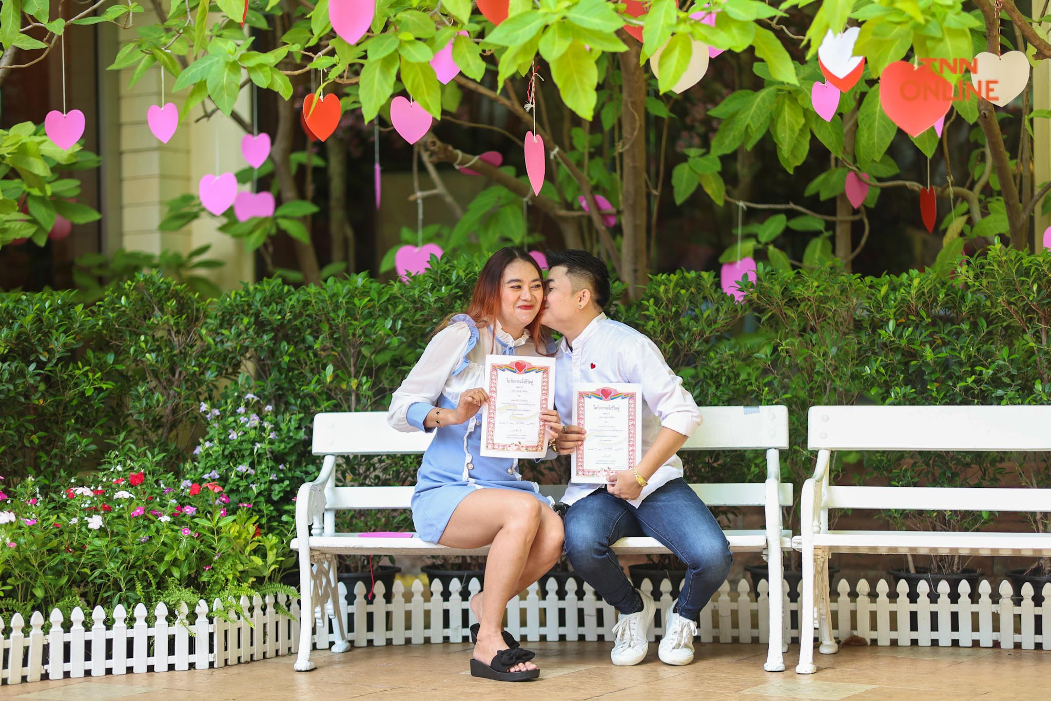 LGBTQ จดทะเบียนสมรส แสดงออกเชิงสัญลักษณ์ทุกเพศเท่าเทียม