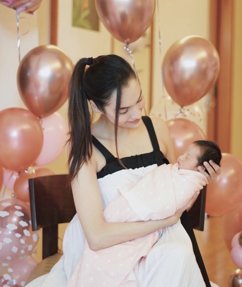 น่ารักมากๆ หยาดทิพย์ พาลูกสาว น้องเมย่า กลับบ้านแล้ว น่ารักมากๆ หยาดทิพย์ พาลูกสาว น้องเมย่า กลับบ้านแล้ว