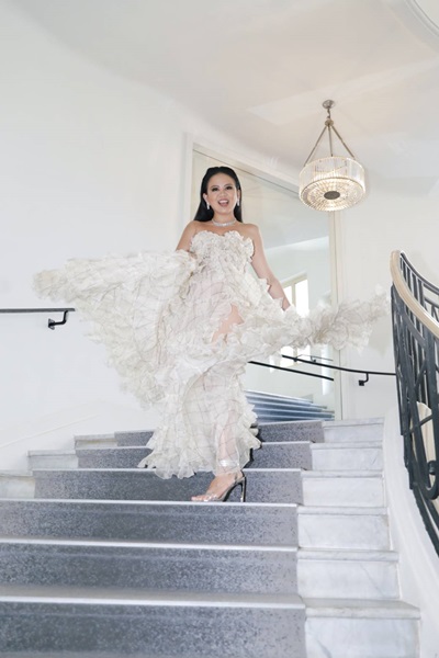 ป่าน ณิชาภัทร กูรูแฟชั่นชื่อดัง ร่วมเฉิดฉายบนพรมแดงเมืองคานส์ 2 วันติด