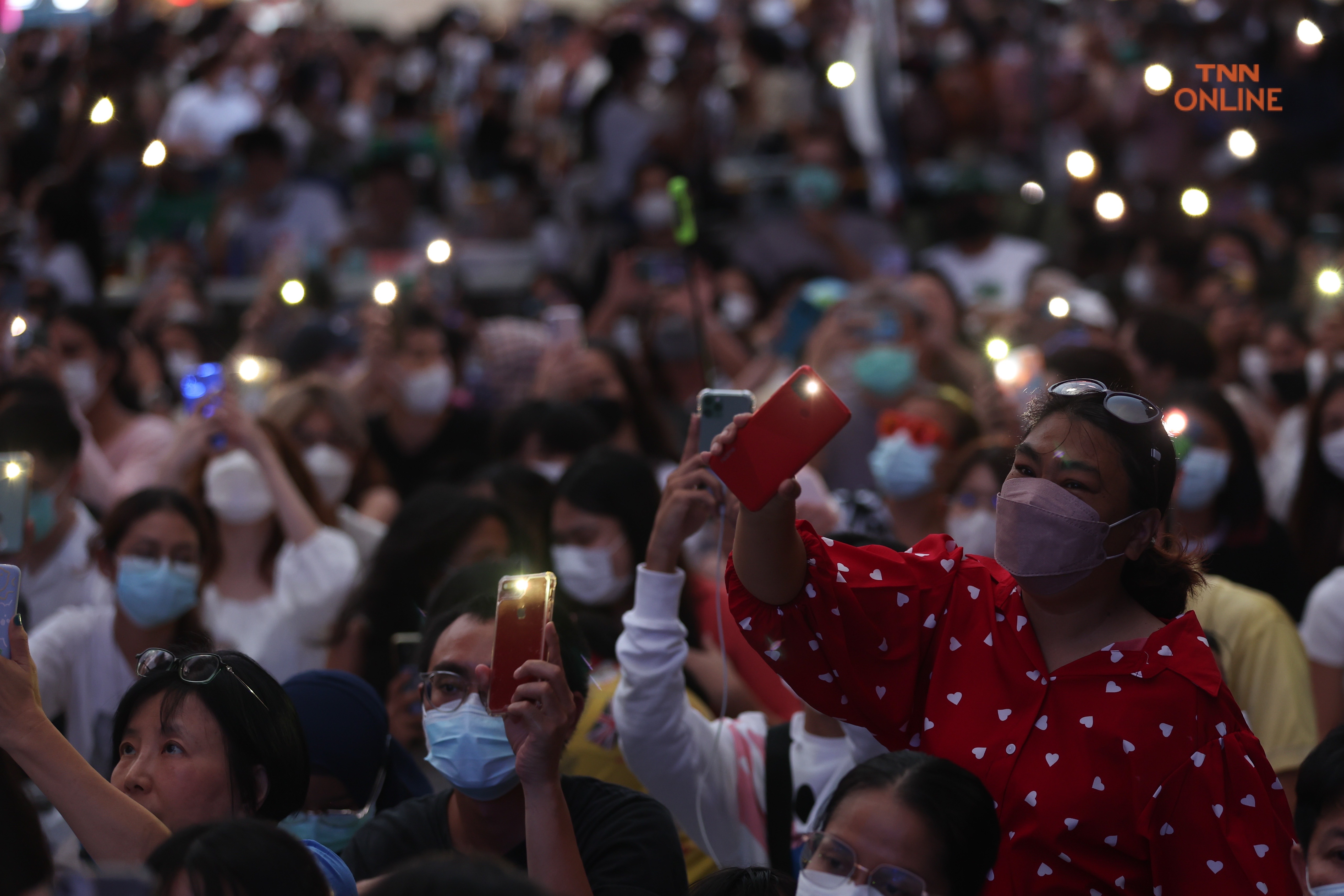 หนังกลางแปลงใจกลางสยาม ฉายเรื่องรักแห่งสยามเอาใจวัยรุ่น วัยเรียน