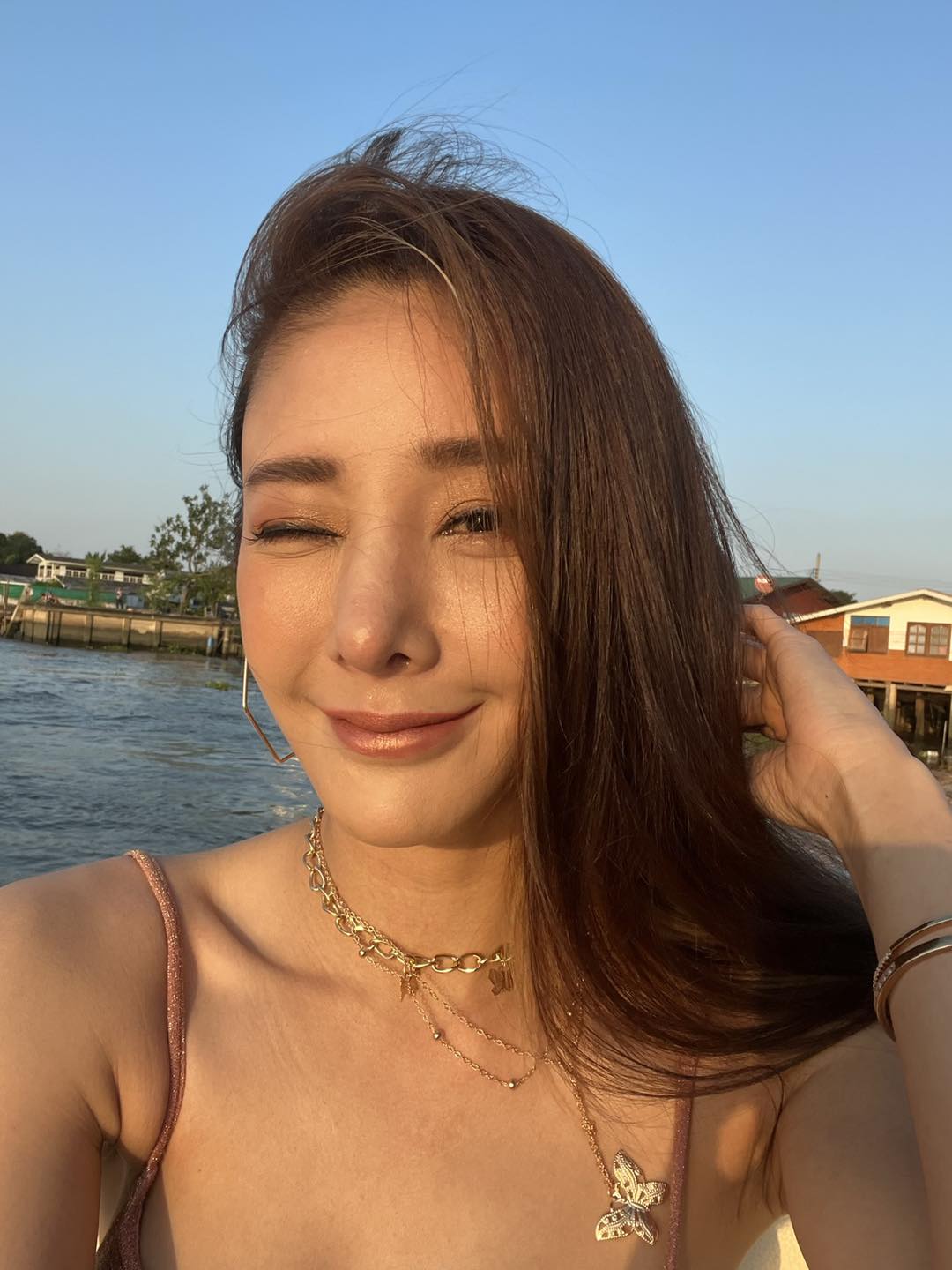 เกิดอะไรขึ้น! เฟซบุ๊ก แตงโม นิดา มีความเคลื่อนไหวอีกครั้ง 