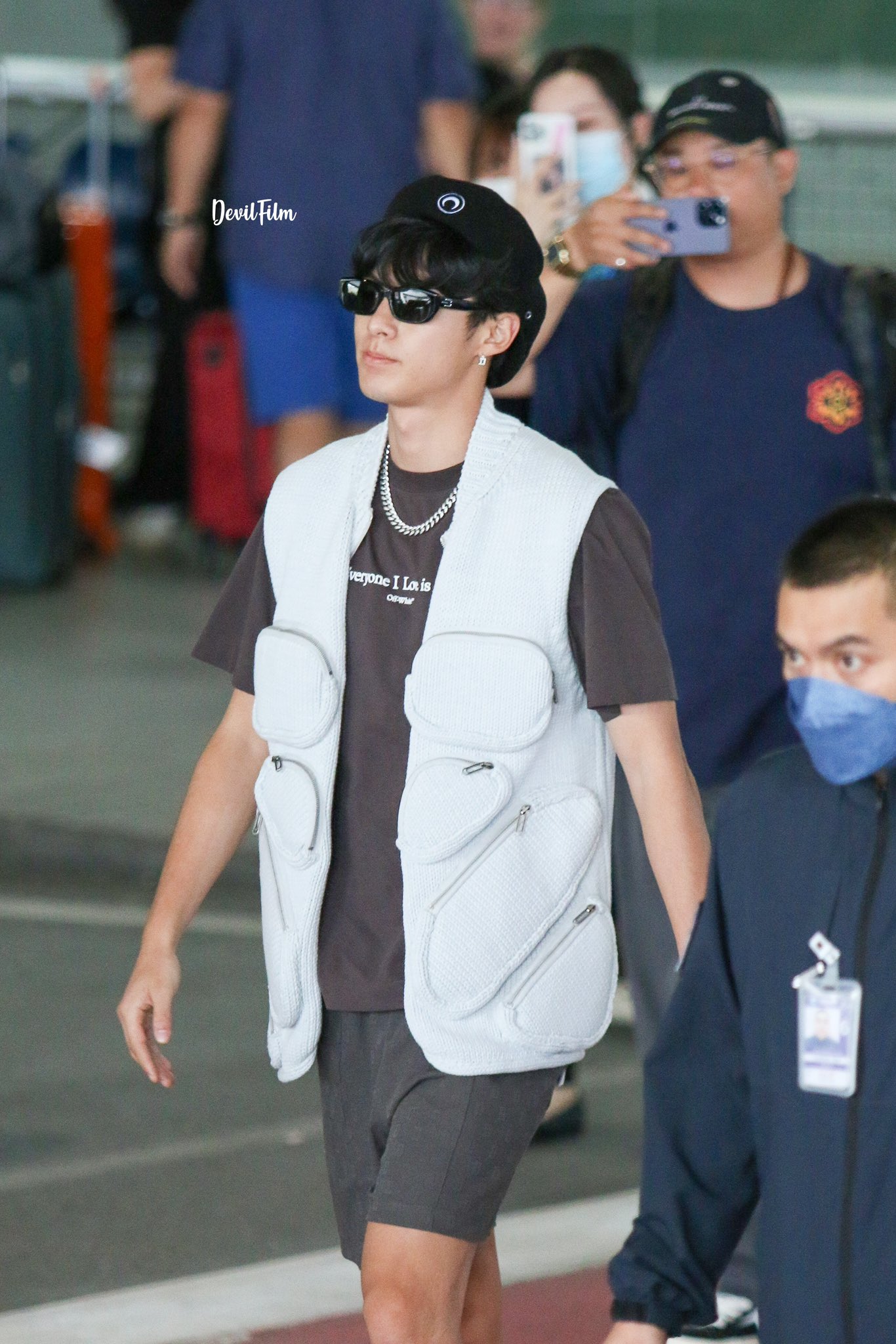ตี๋ถึงไทยแล้ว!! 'ดีแลน หวัง' พระเอก F4 จีน พร้อมถ่ายทำ Keep Running ในกรุงเทพและพัทยา