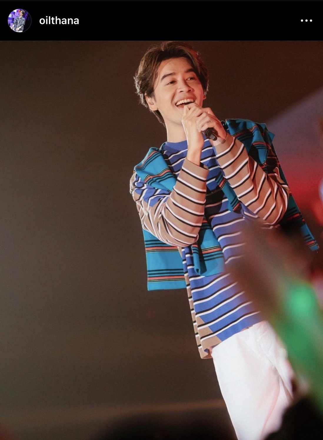 ออย ธนา เล่าย้อนเส้นทางเข้าวงการ จากเด็กดื้อคนหนึ่ง สู่นักร้องคู่ดูโอ้ระดับตำนาน