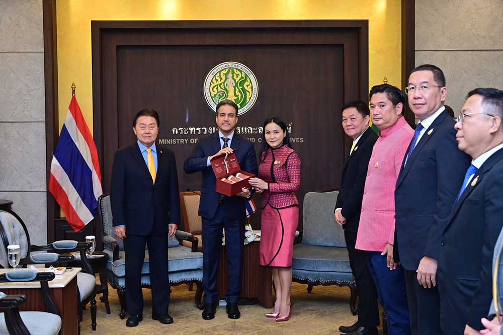รมว.เกษตรฯ สานสัมพันธ์ทางการทูตโอมาน ส่งเสริมความร่วมมือเกษตรและประมง รมว.เกษตรฯ สานสัมพันธ์ทางการทูตโอมาน ส่งเสริมความร่วมมือเกษตรและประมง