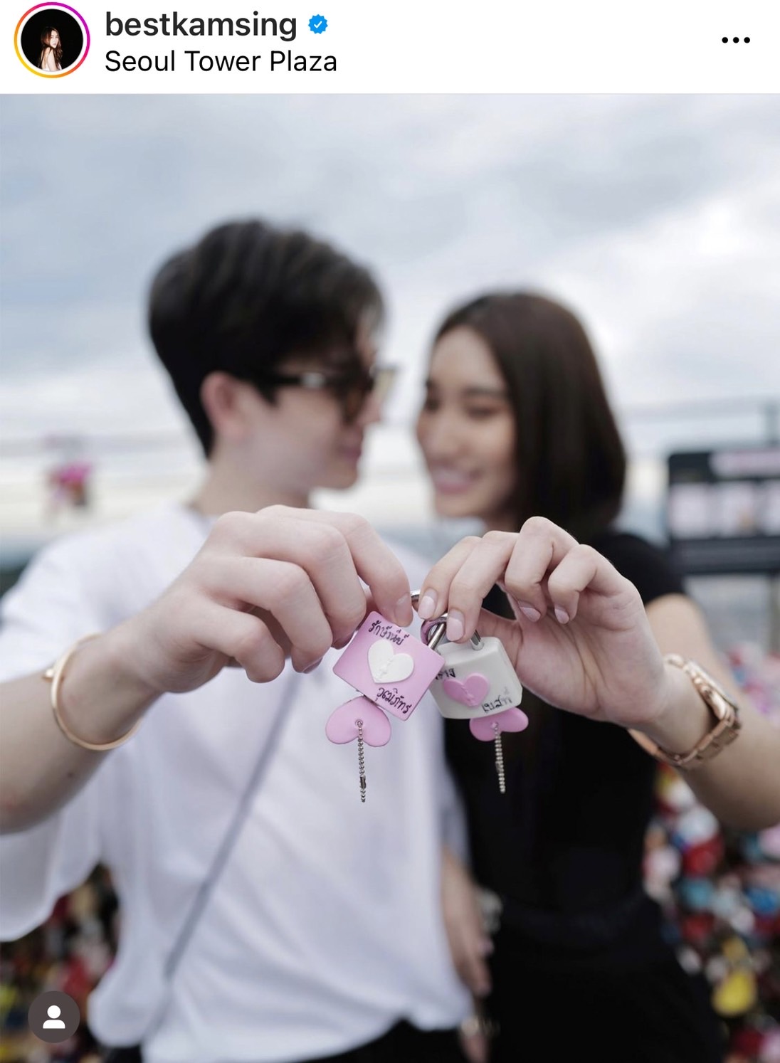 ตงตง-เบสท์ หวานไกลถึงต่างแดน คล้องกุญแจ คล้องใจ