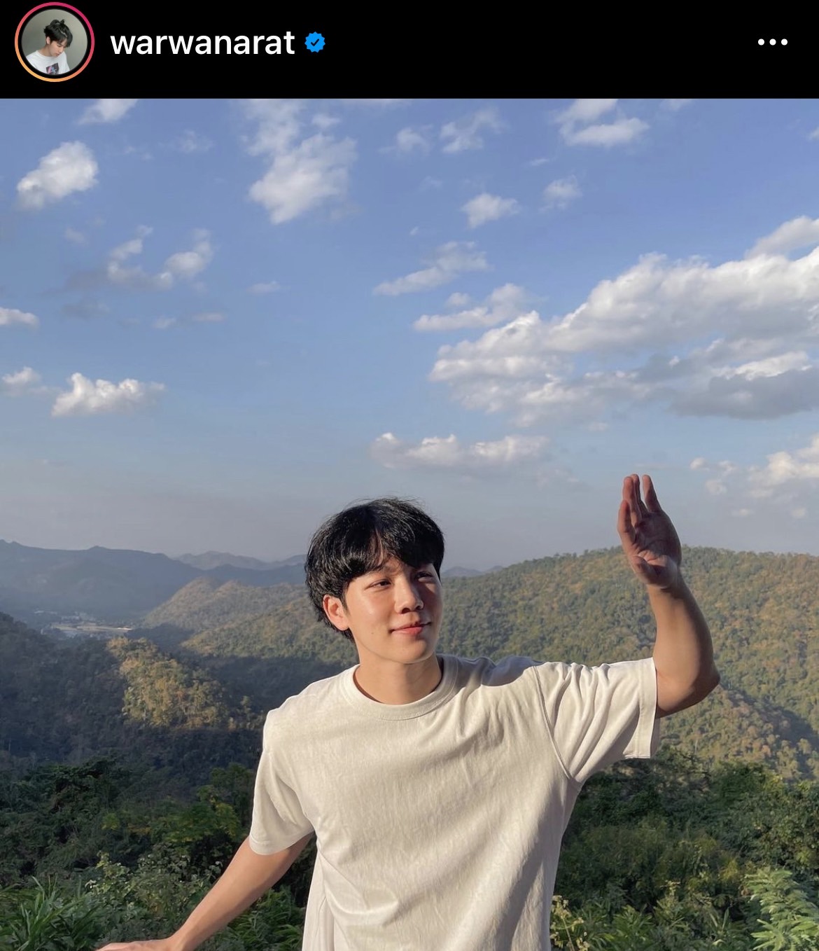 “หยิ่น–วอร์” ปลื้มแฟนคลับซัพพอร์ต แย้มมีผลงานร่วมกับ “แดน วรเวช” ให้ติดตาม “หยิ่น–วอร์” ปลื้มแฟนคลับซัพพอร์ต แย้มมีผลงานร่วมกับ “แดน วรเวช” ให้ติดตาม