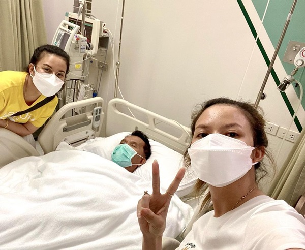 จ๊ะ นงผณี อัปเดต!! คุณพ่อพ้นขีดอันตรายแล้ว เผยสาเหตุอาการเบื้องต้น จ๊ะ นงผณี อัปเดต!! คุณพ่อพ้นขีดอันตรายแล้ว เผยสาเหตุอาการเบื้องต้น