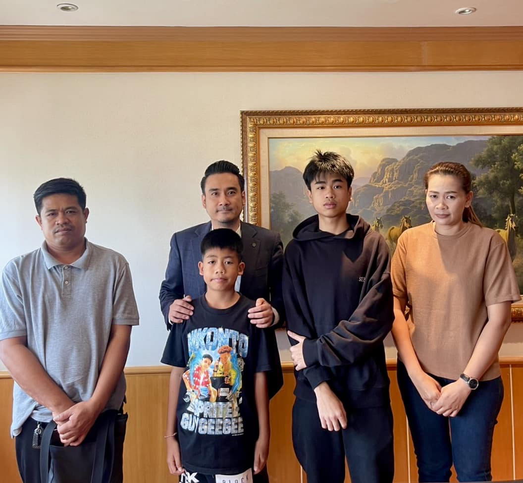 ช็อก! สไปร์ท แร็พเปอร์ดัง 420 ล้านวิว ถูกต้นสังกัดเก่าฟ้อง 14 ล. ขึ้นศาลวันนี้ ช็อก! สไปร์ท แร็พเปอร์ดัง 420 ล้านวิว ถูกต้นสังกัดเก่าฟ้อง 14 ล. ขึ้นศาลวันนี้