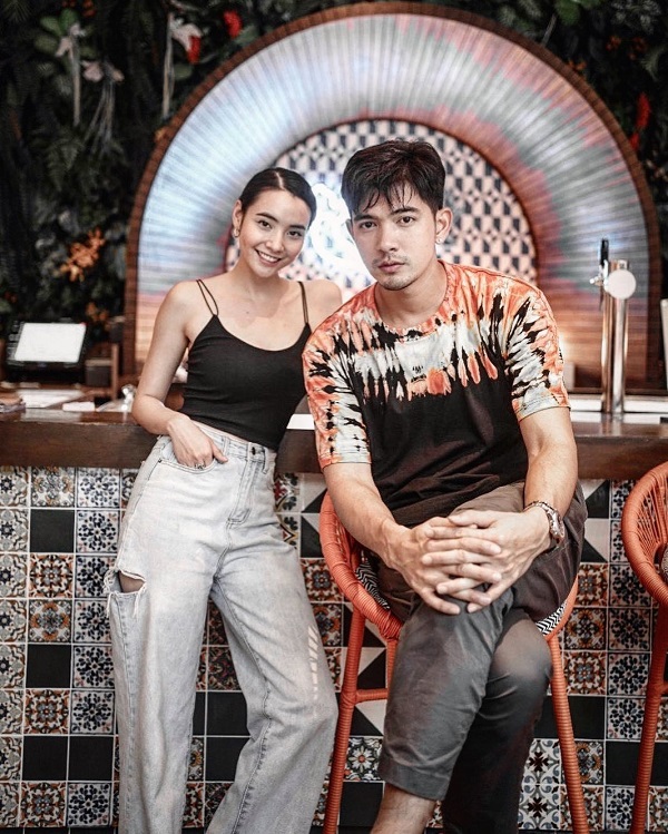 “เข้ม หัสวีร์” ไม่หวง “มุกดา” หวนจิ้น “ไมค์ ภัทรเดช” (มีคลิป) “เข้ม หัสวีร์” ไม่หวง “มุกดา” หวนจิ้น “ไมค์ ภัทรเดช” (มีคลิป)