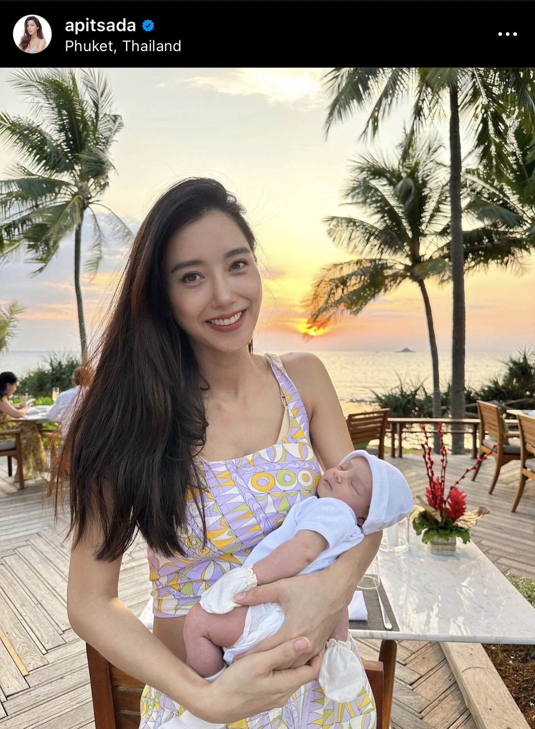 ไอซ์ อภิษฎา อุ้ม ลูกสาวสุดที่รัก น้องเลอา ฉลองวันเกิดสุดอบอุ่น ไอซ์ อภิษฎา อุ้ม ลูกสาวสุดที่รัก น้องเลอา ฉลองวันเกิดสุดอบอุ่น