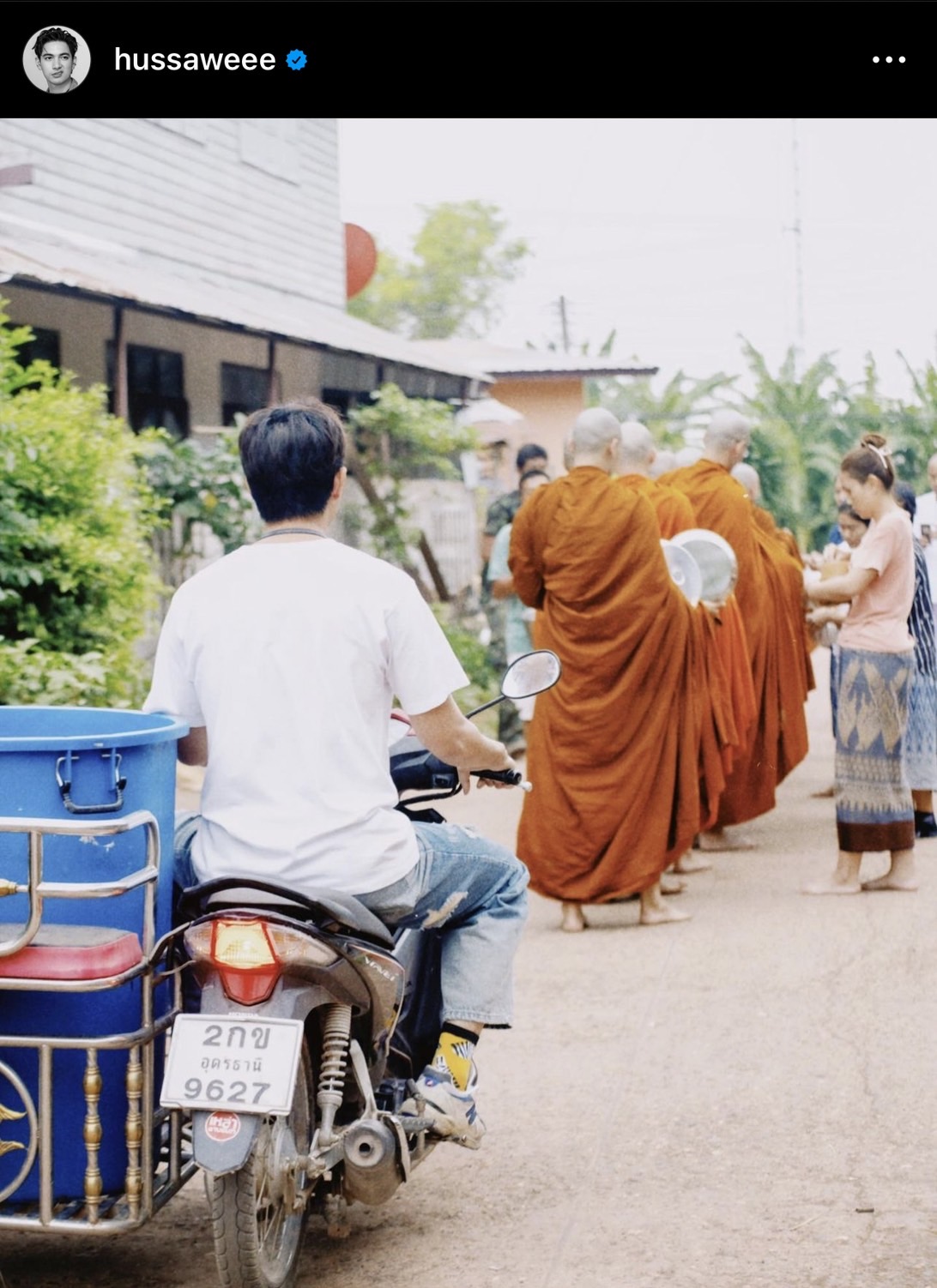 เด็กวัดคนนี้หน้าคุ้นๆ เข้ม หัสวีร์ ขอเดินบิณฑบาตพร้อม หลวงพี่ยูโร เด็กวัดคนนี้หน้าคุ้นๆ เข้ม หัสวีร์ ขอเดินบิณฑบาตพร้อม หลวงพี่ยูโร