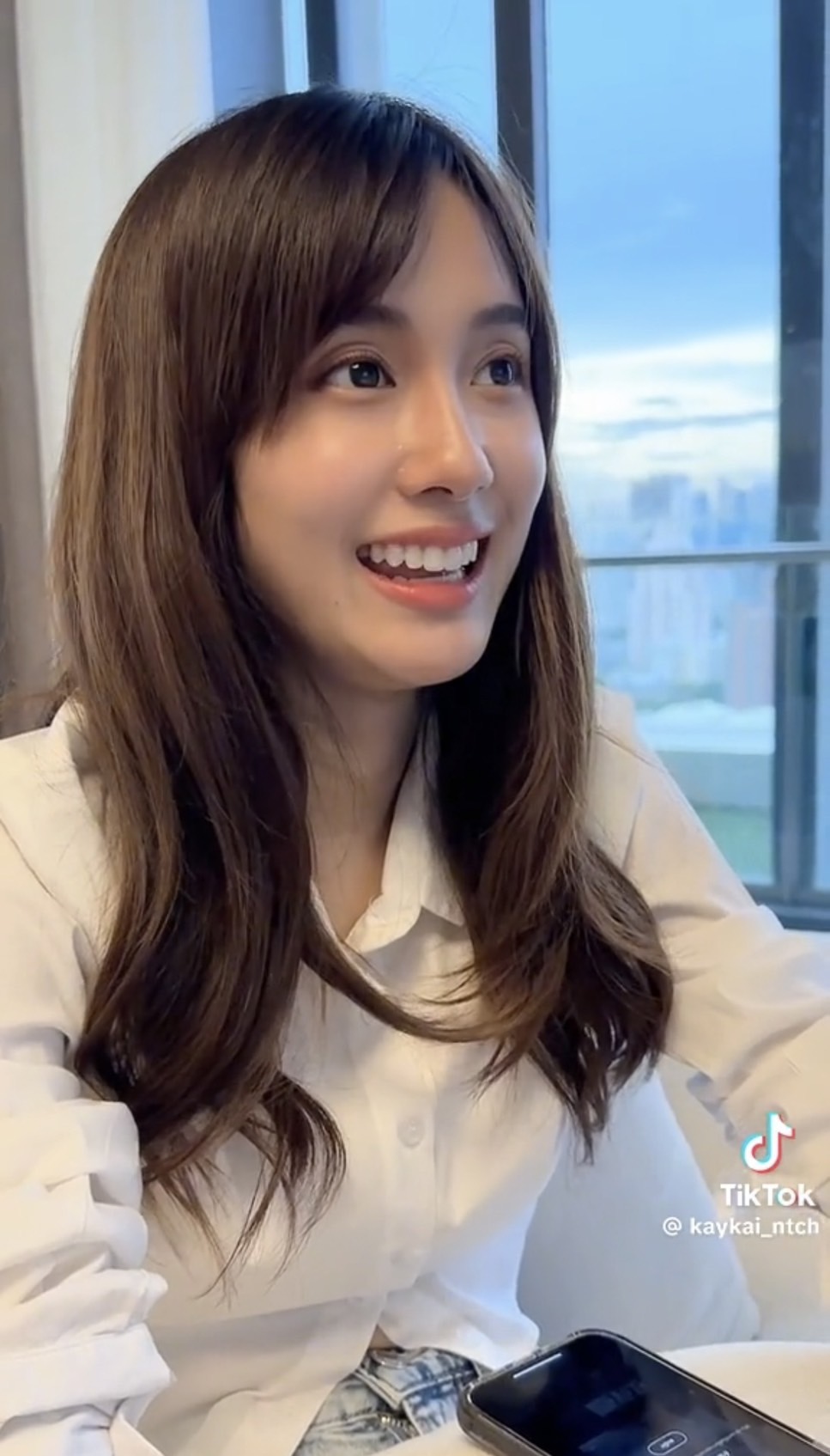 วี วิโอเลต ล้อประโยคฮิต เราก็เท่สะด้วย หลังเป็นไวรัลในโซเชียล