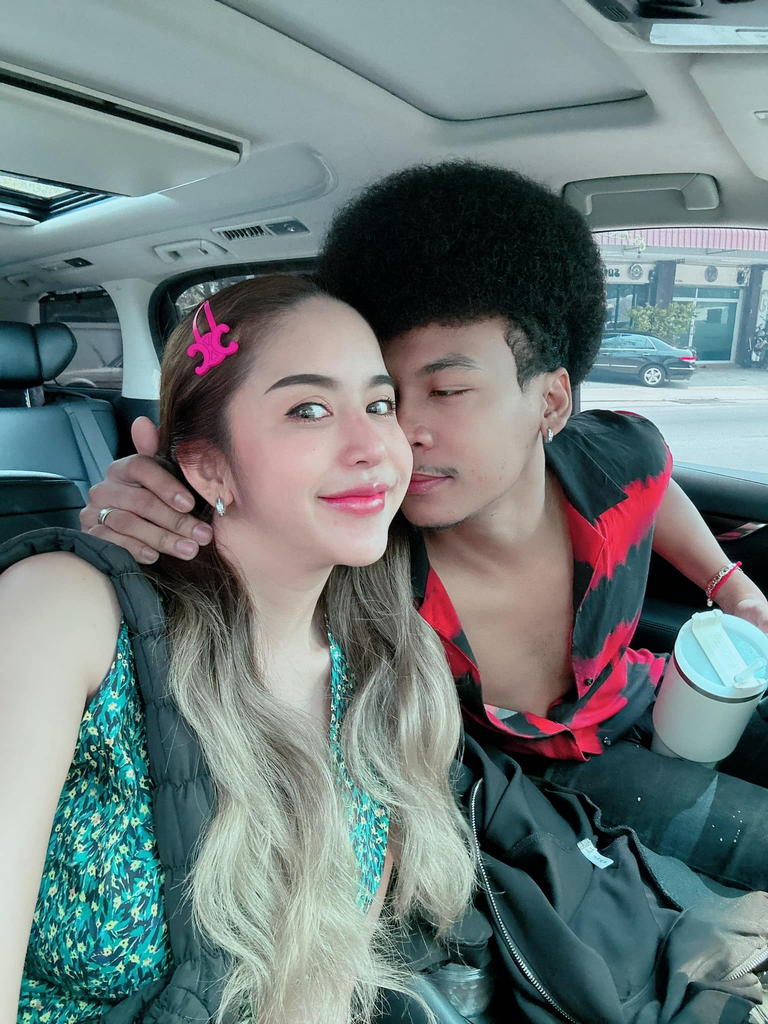 ดีกันแล้ว โชค รถแห่ โพสต์บอกรักภรรยา นัส จุฑารัตน์ หลังเปิดศึกกลางโซเชียล