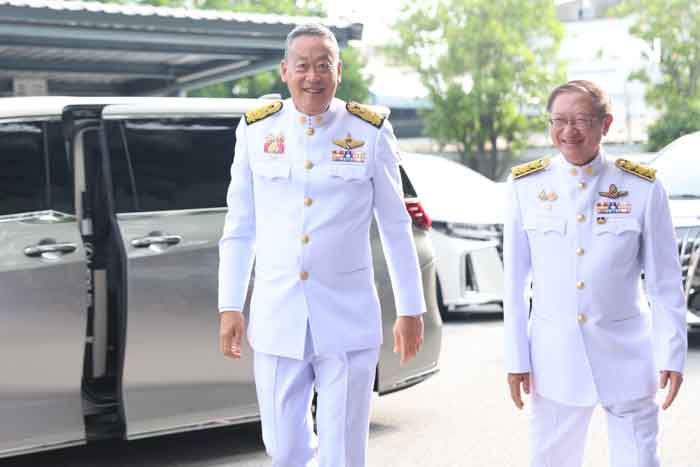 ประมวลภาพ “แพทองธาร” เข้าพิธีรับพระบรมราชโองการโปรดเกล้าฯ เป็นนายกรัฐมนตรี ประมวลภาพ “แพทองธาร” เข้าพิธีรับพระบรมราชโองการโปรดเกล้าฯ เป็นนายกรัฐมนตรี