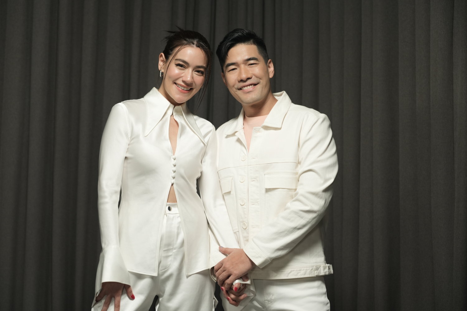 คิมเบอร์ลี่ เปิดใจเรื่องความรัก เผย เจอหน้าว่าที่เจ้าบ่าวครั้งแรก รู้สึกแบบนี้?! คิมเบอร์ลี่ เปิดใจเรื่องความรัก เผย เจอหน้าว่าที่เจ้าบ่าวครั้งแรก รู้สึกแบบนี้?!