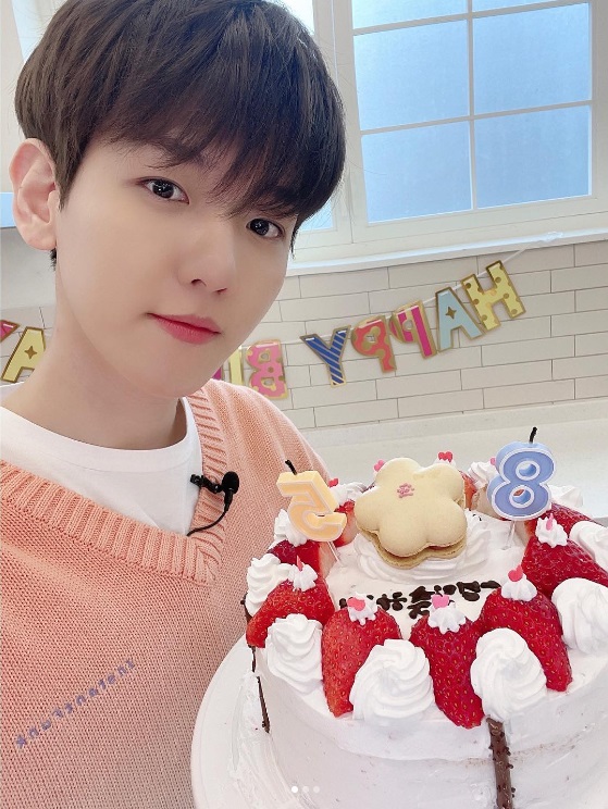 แบคฮยอน EXO ออกจากกรมทหารแล้ว แฟนๆ ร่วมต้อนรับฉลองการกลับมา แบคฮยอน EXO ออกจากกรมทหารแล้ว แฟนๆ ร่วมต้อนรับฉลองการกลับมา