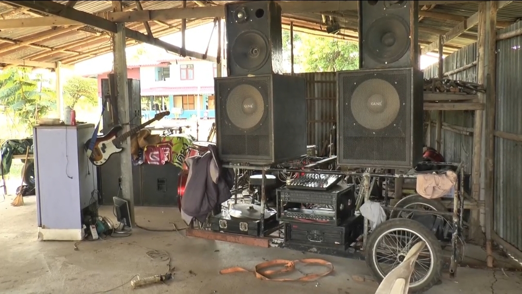 ไปต่อไม่ไหว! วงดนตรีชื่อดังโคราช ขายเครื่องมือหากิน ประทังชีวิต