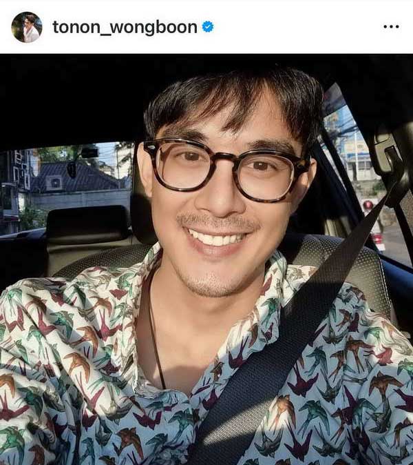 บอส โตนนท์ ขึ้นแท่นคุณพ่อป้ายแดง ภรรยาคลอดลูกสาว ตั้งชื่อ น้องดาริน บอส โตนนท์ ขึ้นแท่นคุณพ่อป้ายแดง ภรรยาคลอดลูกสาว ตั้งชื่อ น้องดาริน