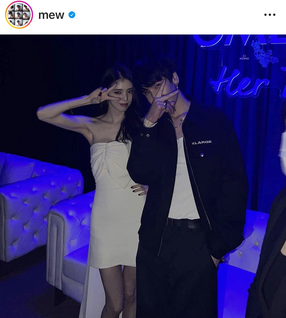ส่องคนดัง ร่วมแชะภาพกับ “นางฟ้าฮันโซฮี” ส่องคนดัง ร่วมแชะภาพกับ “นางฟ้าฮันโซฮี”
