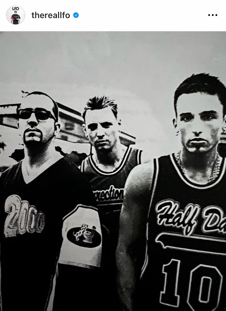 โศกนาฏกรรมวง LFO!! ศิลปินยุค 90 แห่งเพลง Summer Girls สูญเสียสมาชิกก่อตั้งวงอีกหนึ่งคน โศกนาฏกรรมวง LFO!! ศิลปินยุค 90 แห่งเพลง Summer Girls สูญเสียสมาชิกก่อตั้งวงอีกหนึ่งคน