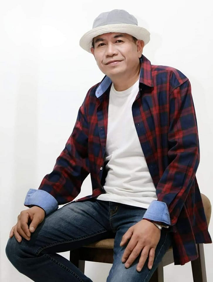 อาการดีขึ้นแล้ว! จ่าหลอย เฮนรี่ เจ้าของเพลงดัง น้ำตามดแดง เริ่มฝึกเดิน หลังล้มป่วยเส้นเลือดในสมองตีบ อาการดีขึ้นแล้ว! จ่าหลอย เฮนรี่ เจ้าของเพลงดัง น้ำตามดแดง เริ่มฝึกเดิน หลังล้มป่วยเส้นเลือดในสมองตีบ