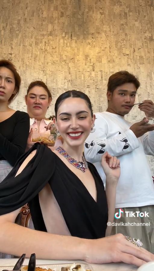 เปิดที่มาไวรัสสุดฮิต งานไม่ใหญ่แน่นะวิ!!! ทำคนดังแห่คัฟเวอร์ 