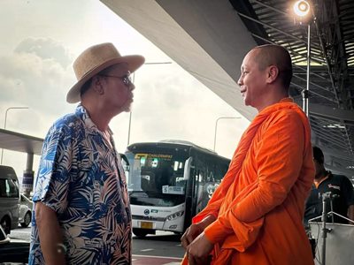 หลวงพี่เท่ง Come Back โน้ต เชิญยิ้ม’ คัมแบ็ค 19 ปีทั้งเล่นทั้งกำกับฯ หลวงพี่เท่ง Come Back โน้ต เชิญยิ้ม’ คัมแบ็ค 19 ปีทั้งเล่นทั้งกำกับฯ