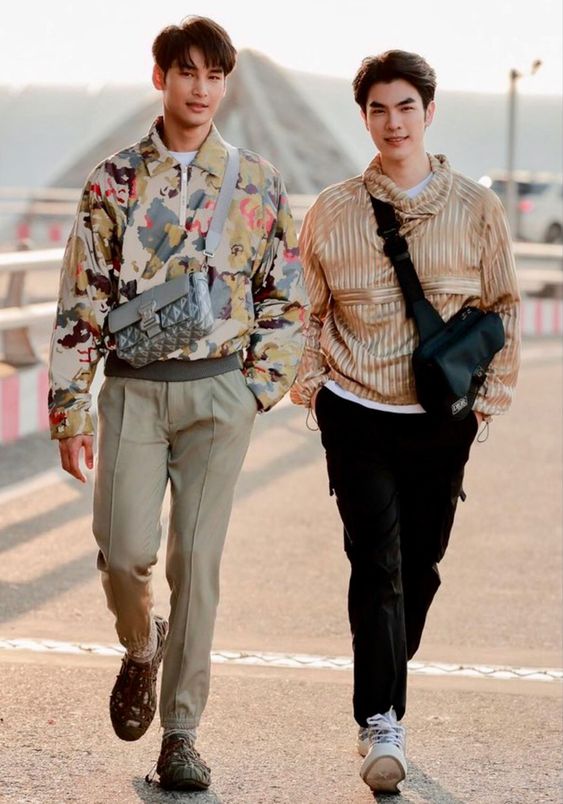 หวีดยกกำลัง!! 'มาย - อาโป' ขึ้นแท่น 'แบรนด์ แอมบาสเดอร์' ผู้ชายคู่แรกของ ‘DIOR’ หวีดยกกำลัง!! 'มาย - อาโป' ขึ้นแท่น 'แบรนด์ แอมบาสเดอร์' ผู้ชายคู่แรกของ ‘DIOR’