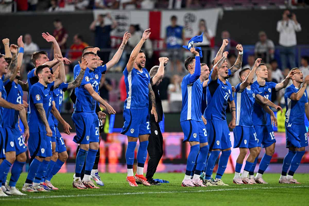พรีวิว ฟุตบอลยูโร 2024 : โปรตุเกส พบ สโลวีเนีย พรีวิว ฟุตบอลยูโร 2024 : โปรตุเกส พบ สโลวีเนีย