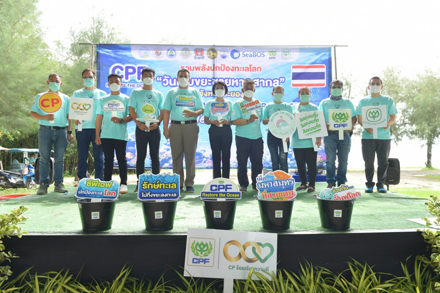 CPF รวมพลังพนักงานจิตอาสา เก็บขยะชายหาดและพื้นที่ป่าชายเลน ร่วมปกป้องท้องทะเล