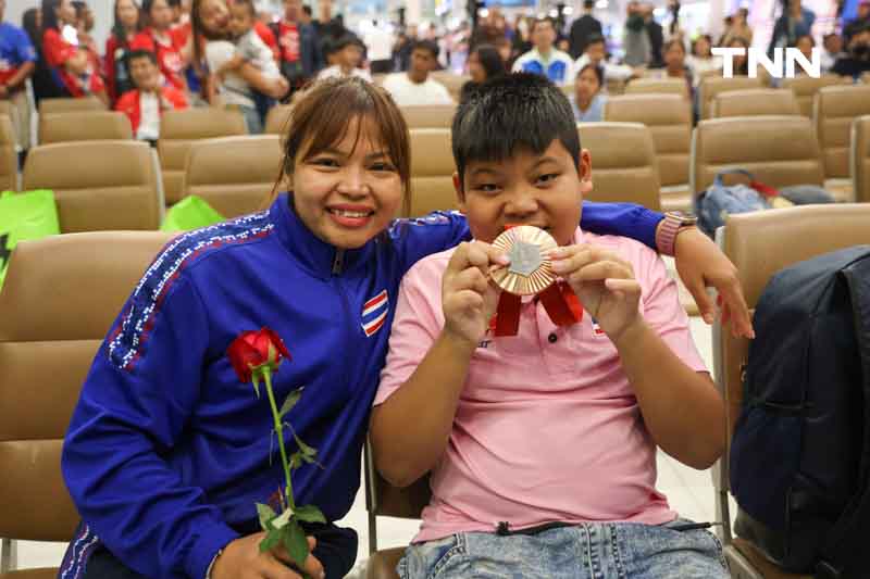 ฮีโร่ ทัพนักกีฬาไทยถึงบ้านเกิด หลังสู้ศึกพาราลิมปิก เกมส์ 2024 ฮีโร่ ทัพนักกีฬาไทยถึงบ้านเกิด หลังสู้ศึกพาราลิมปิก เกมส์ 2024