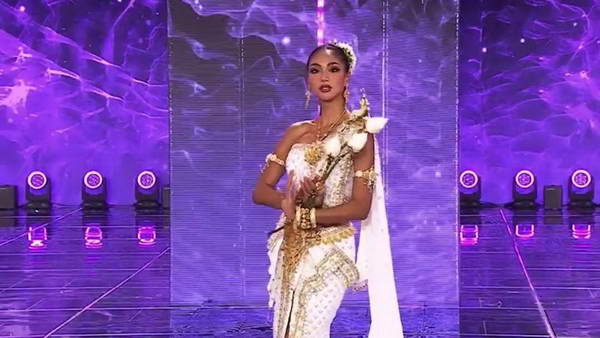 แตง กษมา สุดปัง! สง่างามในชุดประจำชาติรอบ National Costume เวที Supranational 2024 แตง กษมา สุดปัง! สง่างามในชุดประจำชาติรอบ National Costume เวที Supranational 2024