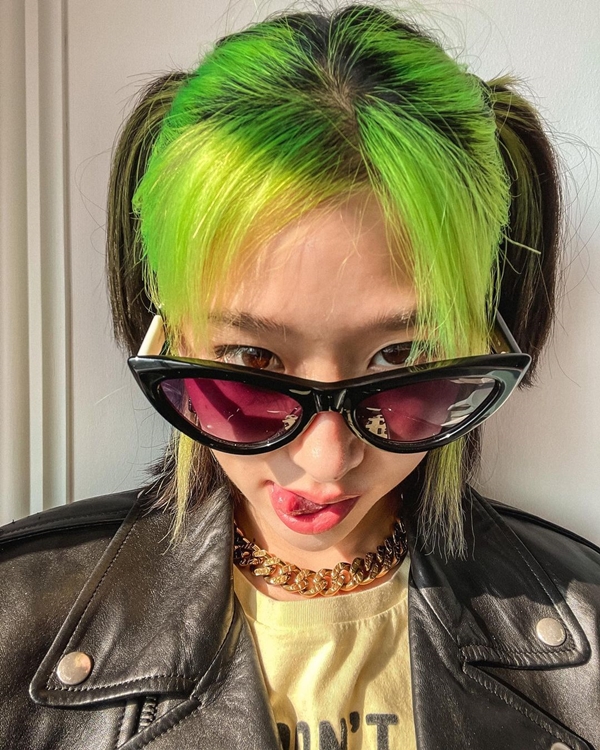 แก้ว จริญญา ฟาดกลับ!! หลังเจอแซะ ทำตัวแปลกๆตามสามี โทนี่ แก้ว จริญญา ฟาดกลับ!! หลังเจอแซะ ทำตัวแปลกๆตามสามี โทนี่