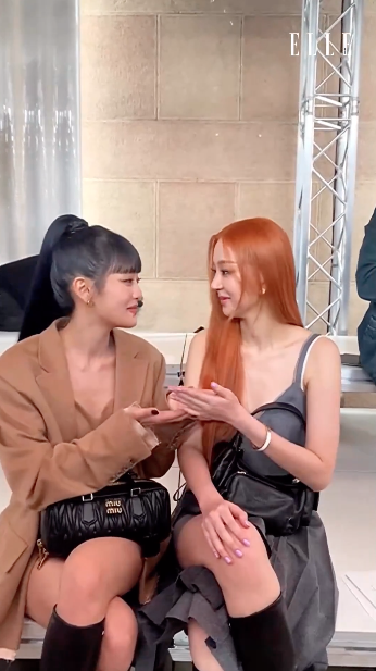'มินนี่-ต้าเหนิง'!! สวยจึ้งนั่งฟรอนต์โรว์ชมแฟชั่นโชว์ Miu Miu ที่ปารีส 'มินนี่-ต้าเหนิง'!! สวยจึ้งนั่งฟรอนต์โรว์ชมแฟชั่นโชว์ Miu Miu ที่ปารีส