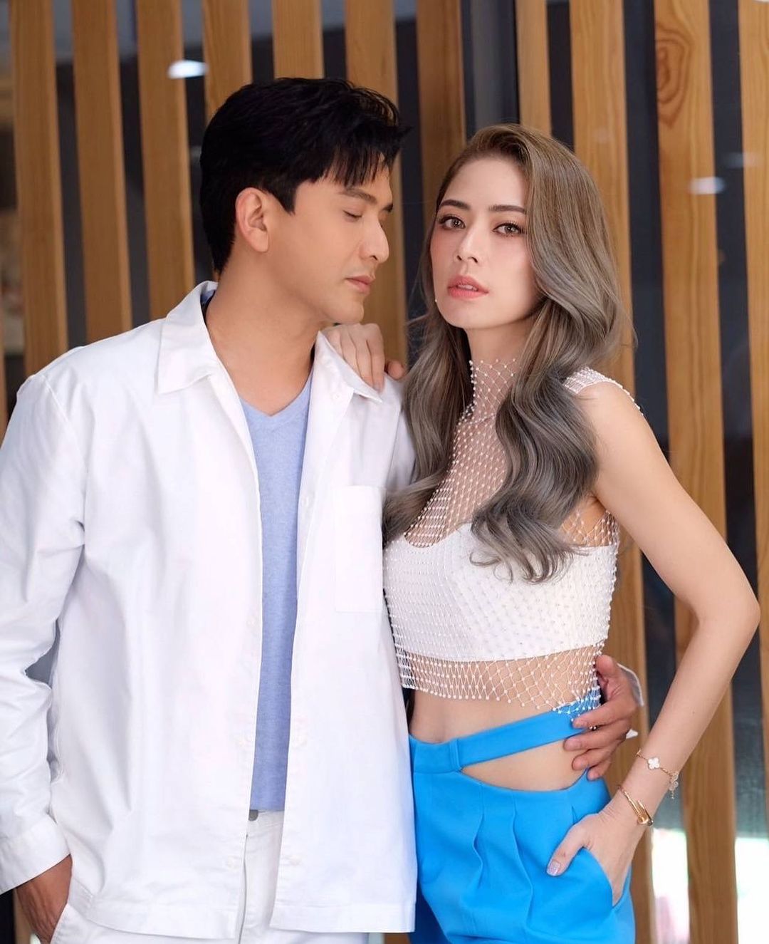 เอ๋ พรทิพย์ เผยสาเหตุสามี ป๋อ ณัฐวุฒิ หวงหนักมาก!! เอ๋ พรทิพย์ เผยสาเหตุสามี ป๋อ ณัฐวุฒิ หวงหนักมาก!!