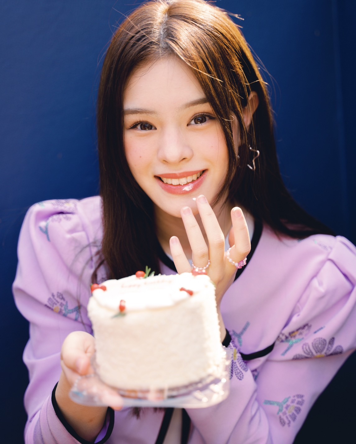 “แอลลี่” ฉลองวันเกิดวัย19 ปี ครอบครัวและแฟนคลับร่วมเซอร์ไพรส์ “แอลลี่” ฉลองวันเกิดวัย19 ปี ครอบครัวและแฟนคลับร่วมเซอร์ไพรส์