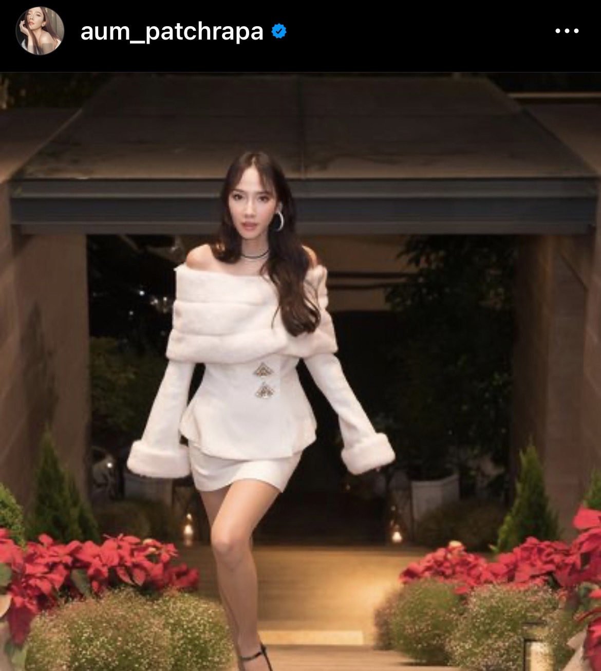 อั้ม พัชราภา ไม่ไปไหน สัญญาช่อง BRAND AMBASSADOR รายปี เฉียด 20 ล้าน! อั้ม พัชราภา ไม่ไปไหน สัญญาช่อง BRAND AMBASSADOR รายปี เฉียด 20 ล้าน!