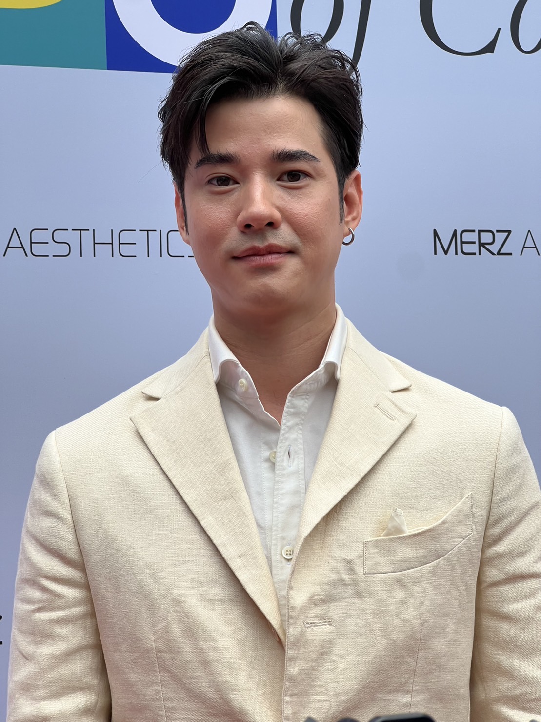 มาริโอ้ ยืนยันความบริสุทธิ์ หอบหลักฐานและพยานเข้าให้ปากคำกับตำรวจ 