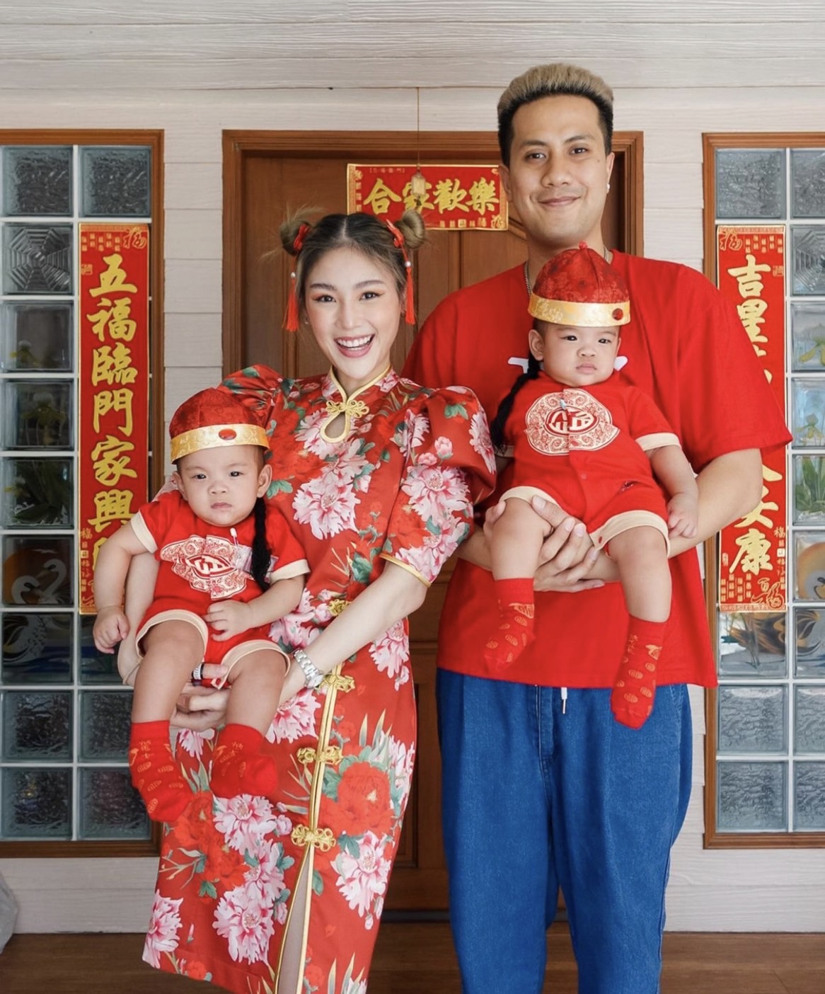 เป้ วงมายด์ โพสต์แจ้งลูกชายฝาแฝด น้องมิวสิค-น้องลีริคส์ ติดโควิด-19 ทั้งคู่ มีอาการไข้ขึ้นสูง