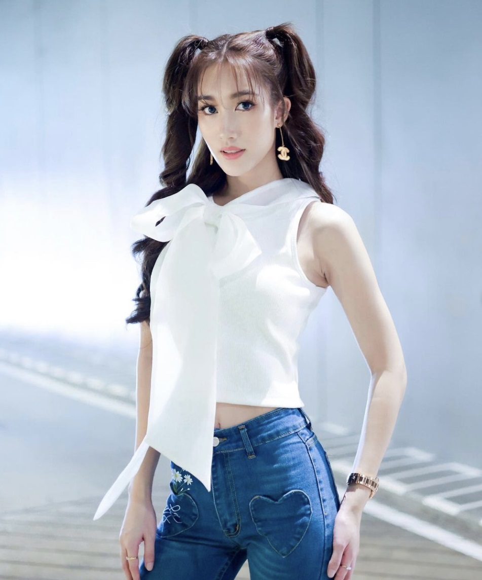 ประวัติ ตงตง กฤษกร หนุ่มหล่อ ขาว ตี๋ อดีตหวานใจ เบสท์ คำสิงห์
