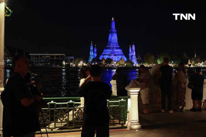 เนรมิตพระปรางค์วัดอรุณฯ เป็นสีฟ้า ระลึกถึงวันเด็กสากล ย้ำจุดยืนในการสร้างสิทธิและอนาคตของเด็ก