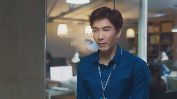 “แมงสาบ” ฉายานี้ของ “ทอย” ที่ทุกคนต้องเดินหนี (มีคลิป) “แมงสาบ” ฉายานี้ของ “ทอย” ที่ทุกคนต้องเดินหนี (มีคลิป)